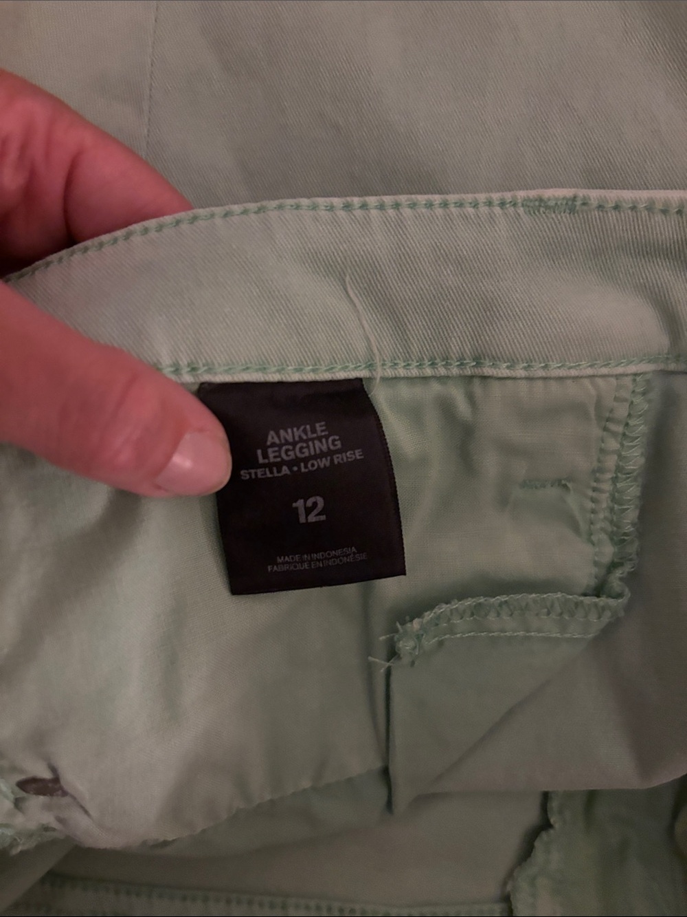 Express Women’s Skinny Jeans in Pale Mint - Picture 5 of 5